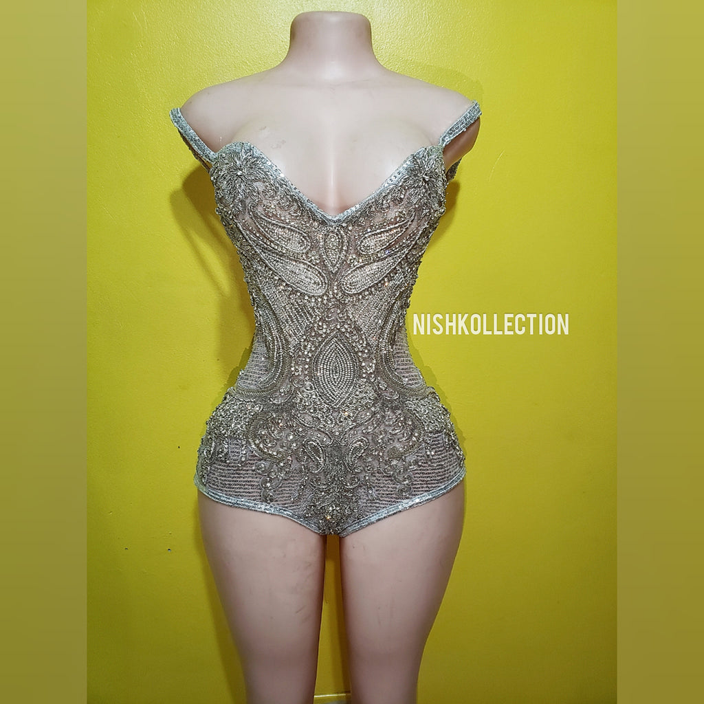 M7398 Misses' Bodysuit Corset, Collar, Cuffs and Tail — jaycotts